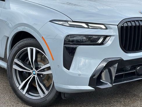 New 2026 BMW X7 xDrive40i image 2