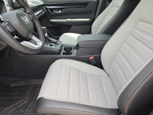 Certified 2026 Honda CR-V Sport Touring image 14