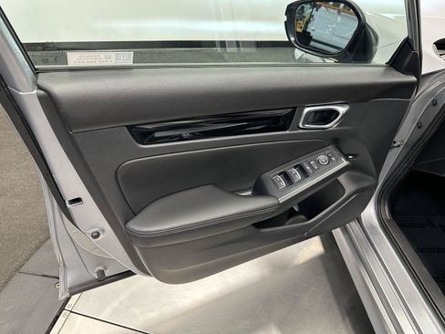 Certified 2023 Honda Civic Touring image 10