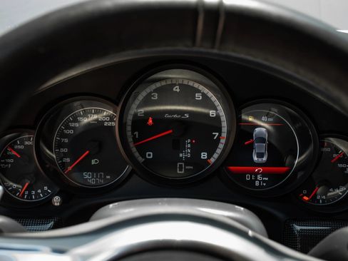 Used 2014 Porsche 911 Turbo S AWD/4WD image 37
