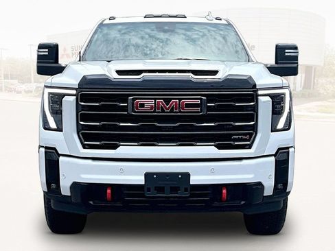 Used 2025 GMC Sierra 2500 AT4 w/ AT4 Premium Plus Package AWD/4WD image 2