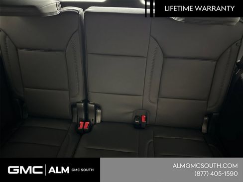 New 2026 GMC Yukon Denali w/ Sun & Power Step Package AWD/4WD image 24