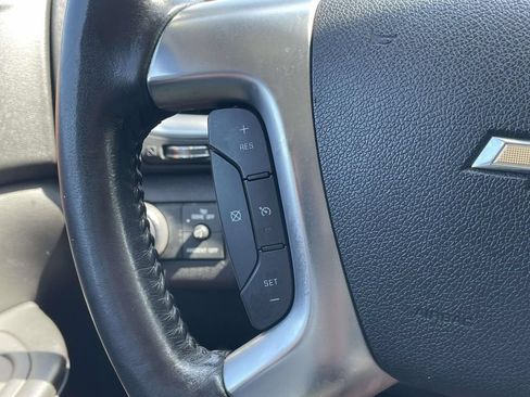 Used 2015 Chevrolet Traverse LT AWD/4WD image 19