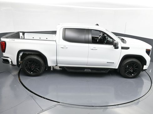 Used 2023 GMC Sierra 1500 Elevation image 36