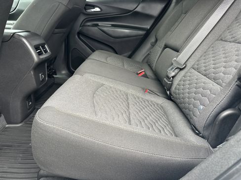 Used 2020 Chevrolet Equinox LT image 21
