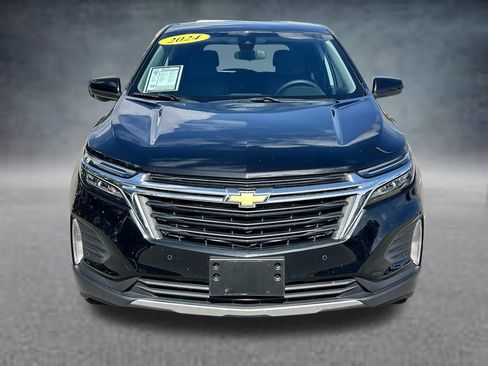 Used 2024 Chevrolet Equinox LT AWD/4WD image 2