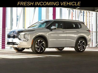 Used 2022 Mitsubishi Outlander SE