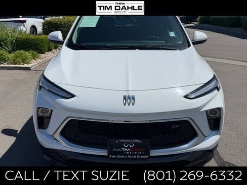 Used 2024 Buick Encore GX Sport Touring FWD image 4
