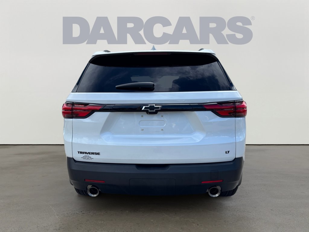 Used 2023 Chevrolet Traverse LT FWD image 6
