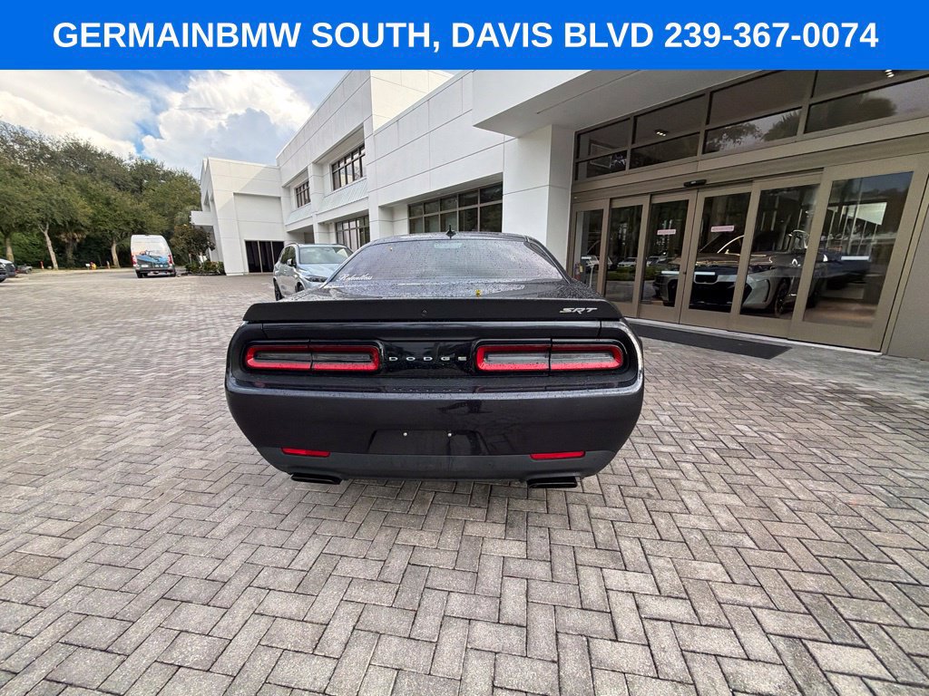 Used 2016 Dodge Challenger SRT Hellcat RWD image 9
