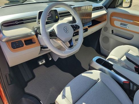 New 2025 Volkswagen ID. Buzz 1st Edition image 11