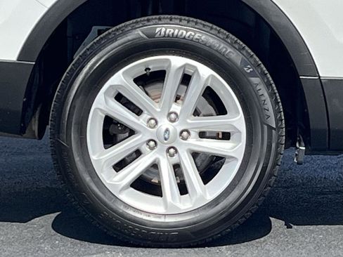 Used 2016 Ford Explorer FWD image 32