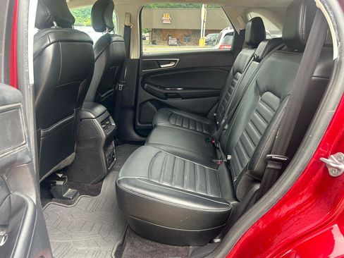Used 2016 Ford Edge SEL w/ Equipment Group 201A AWD/4WD image 33