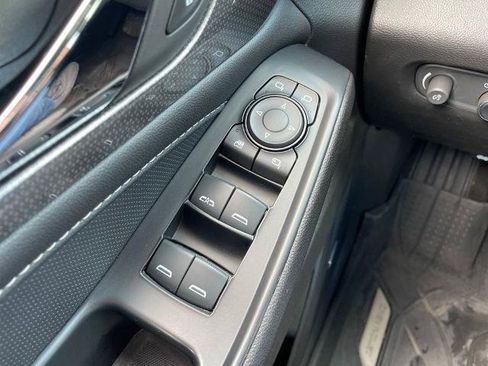 Used 2023 Chevrolet Traverse Premier w/ LPO, Floor Liner Package AWD/4WD image 27