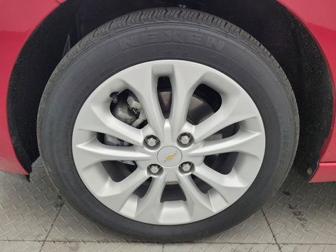 Used 2020 Chevrolet Spark LT FWD image 31