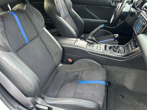 Certified 2025 Subaru BRZ tS image 7