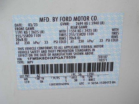 Certified 2023 Ford Explorer XLT w/ Equipment Group 202A AWD/4WD image 30