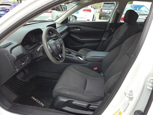 Certified 2023 Honda Accord LX image 15