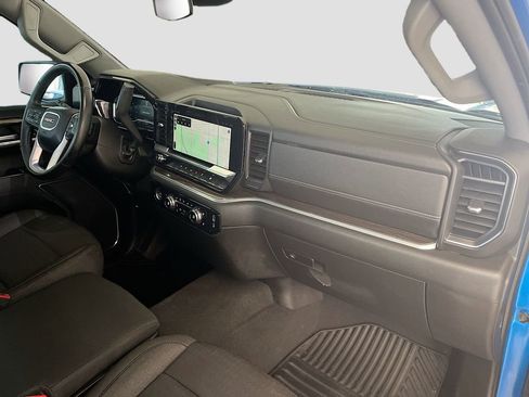 Used 2023 GMC Sierra 1500 Elevation image 30