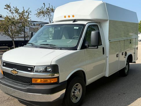 New 2025 Chevrolet Express 3500 w/ Power Convenience Package RWD image 1