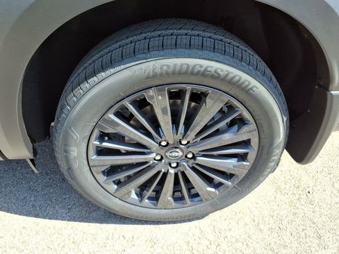 New 2026 Nissan Pathfinder SL AWD/4WD image 4