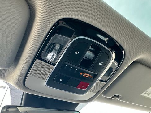 Used 2024 Hyundai Tucson Limited image 26