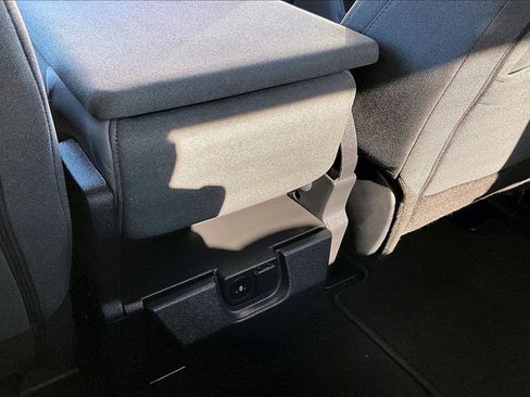 Used 2025 Ford F150 XLT w/ Equipment Group 301A Standard image 13