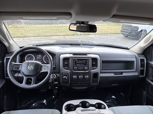 Used 2019 RAM 1500 Express image 20