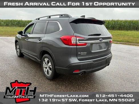 Used 2024 Subaru Ascent Premium AWD/4WD image 6