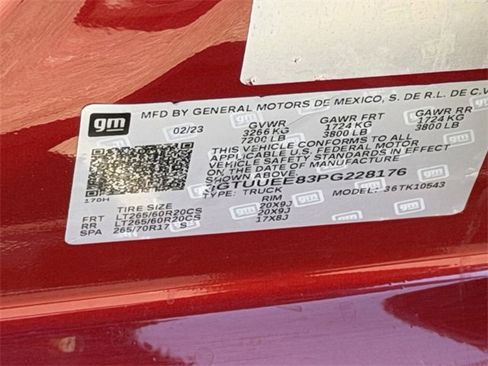 Used 2023 GMC Sierra 1500 AT4 w/ Technology Package image 30