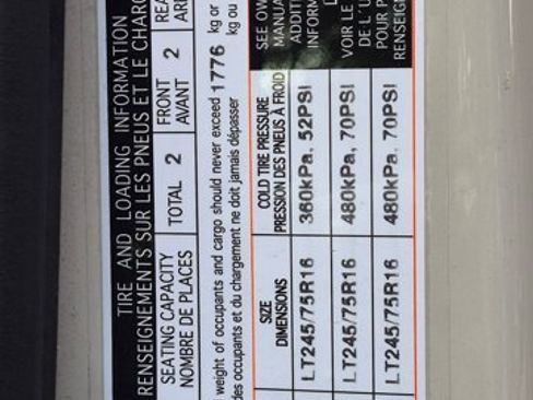 Used 2024 Mercedes-Benz Sprinter 2500 image 21