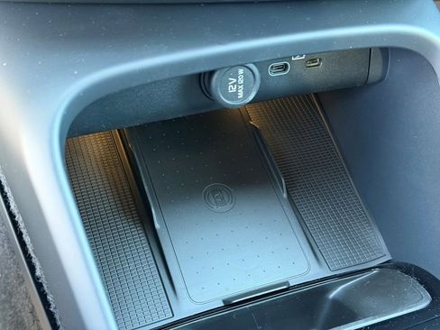 New 2026 Volvo XC40 B5 Ultra w/ Climate Package image 26