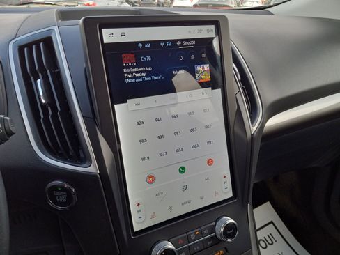 Used 2024 Ford Edge SEL AWD/4WD image 19