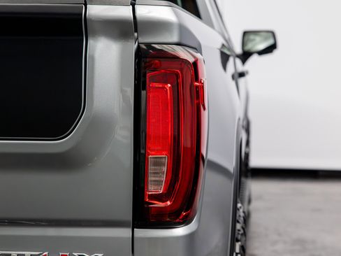 Used 2023 GMC Sierra 1500 AT4X w/ AT4X AEV Edition image 21