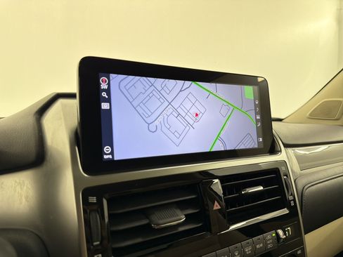 Certified 2022 Lexus GX 460 Premium w/ Premium Package AWD/4WD image 25