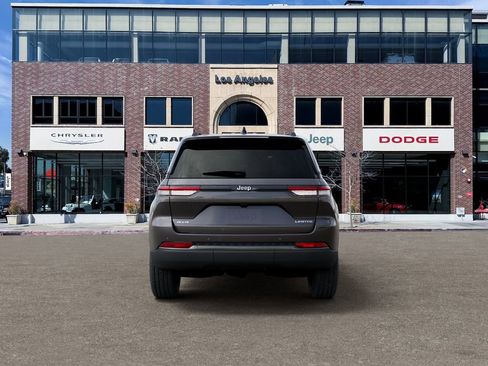 New 2026 Jeep Grand Cherokee Limited image 7