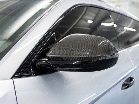 Used 2021 Lamborghini Urus image 13