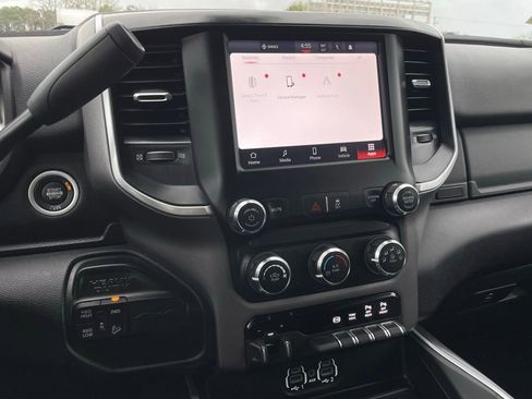 Used 2024 RAM 2500 Big Horn w/ Off Road Package image 16