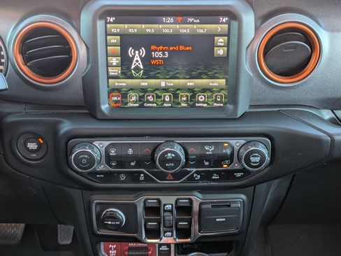 Used 2021 Jeep Gladiator Mojave image 14