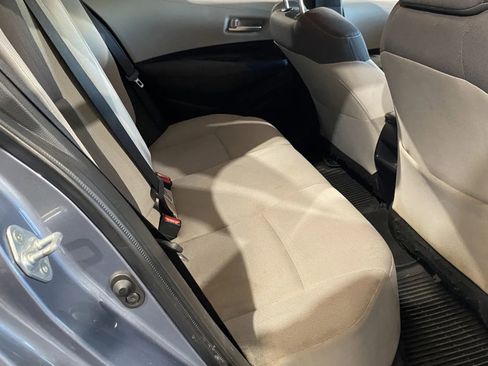 Used 2020 Toyota Corolla LE image 7