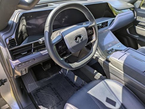 Certified 2026 INFINITI QX80 4WD w/ Sport Exterior Package image 11