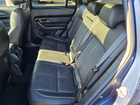 Certified 2025 MAZDA CX-50 2.5 Hybrid w/ Premium Plus Pkg image 10