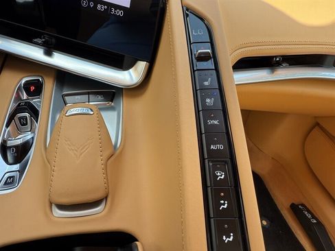 Used 2022 Chevrolet Corvette Stingray Premium Cpe w/ Z51 Performance Package image 33