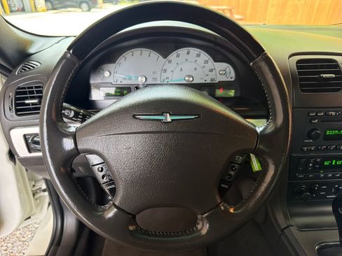 Used 2002 Ford Thunderbird RWD image 4