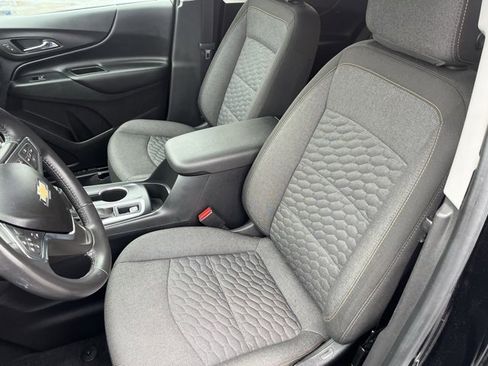 Used 2019 Chevrolet Equinox LT image 16
