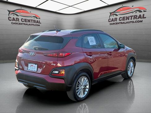 Used 2021 Hyundai Kona SEL image 5