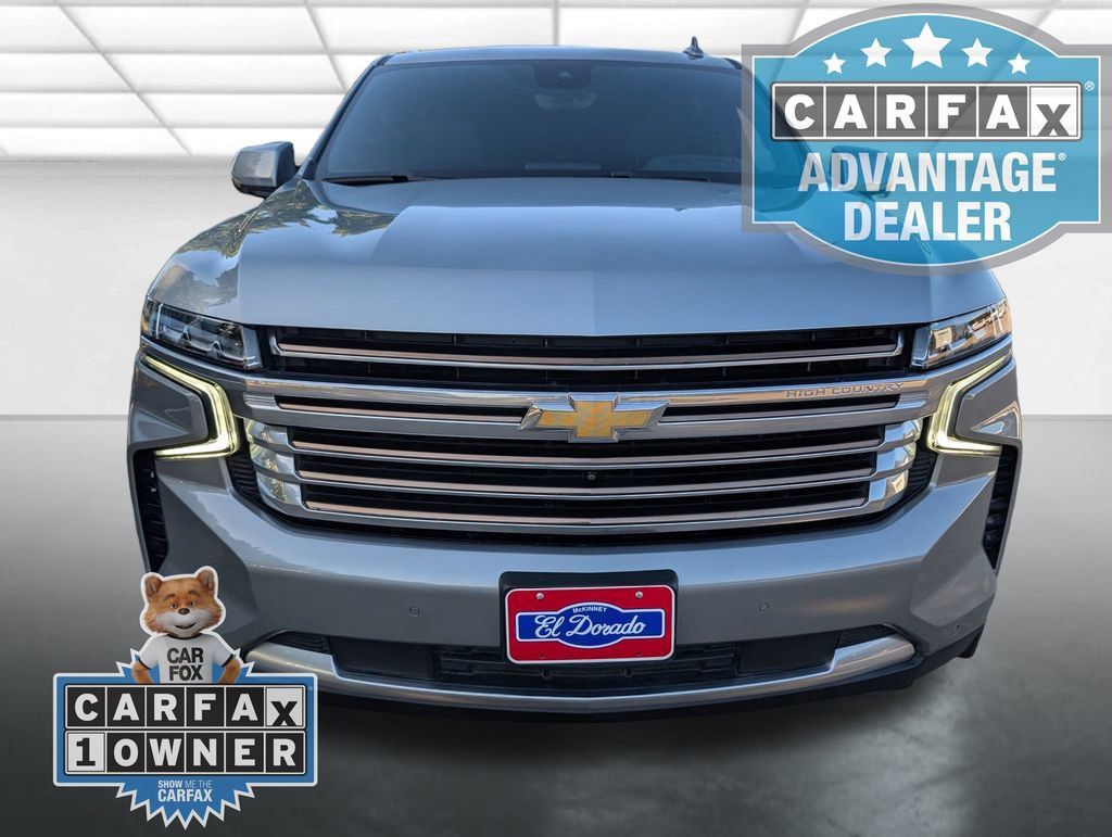 Used 2024 Chevrolet Suburban High Country AWD/4WD image 30