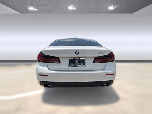 Used 2023 BMW 530i w/ Premium Package RWD image 10
