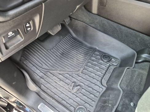 Used 2022 RAM 1500 Laramie w/ Sport Appearance Package AWD/4WD image 24