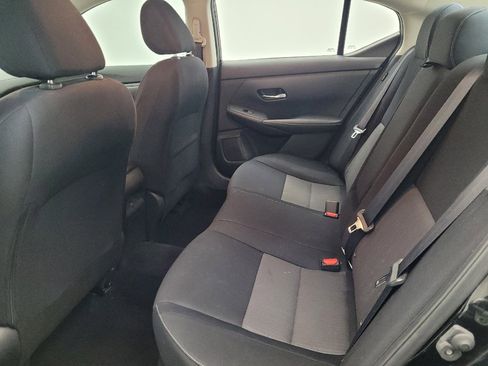 Used 2021 Nissan Sentra SV image 18